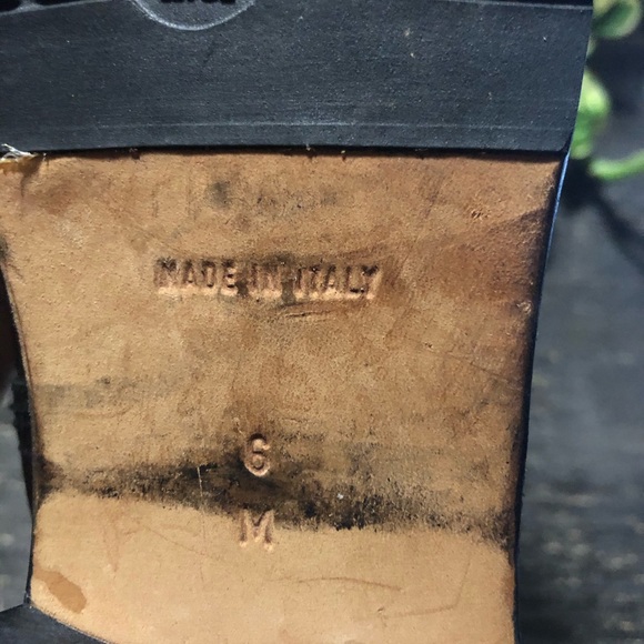 Michael Kors black leather booties - Picture 3 of 5